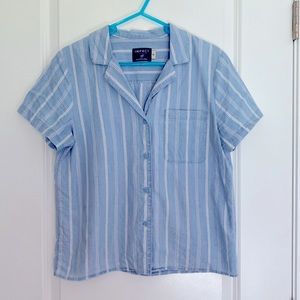 Blue button down shot sleeve united by blue shirt